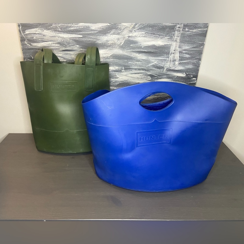 2 tote bags from HUNTER/TARGET